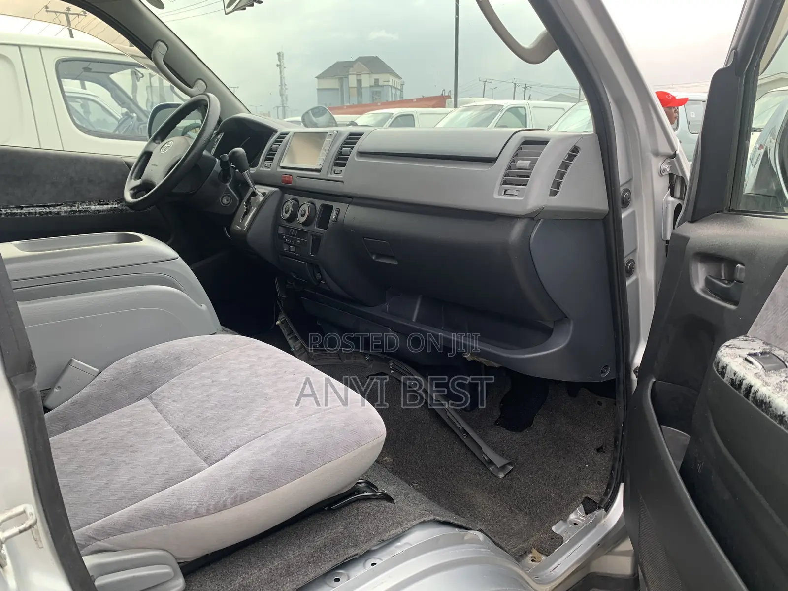 Toyota HiAce 2007 Silver