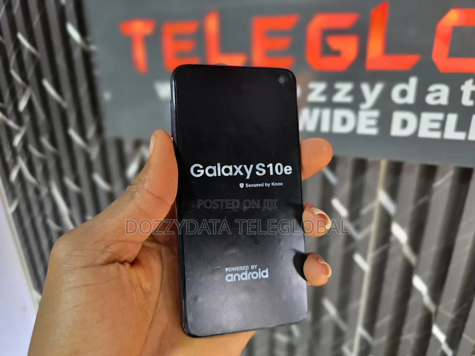 Samsung Galaxy S10e 128 GB Black