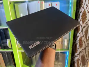 Laptop Acer TravelMate P4 8GB Intel Core I5 SSD 256GB