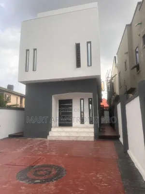 Furnished 4bdrm Duplex in Waterfront Estate for sale