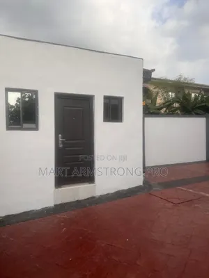 Furnished 4bdrm Duplex in Waterfront Estate for sale