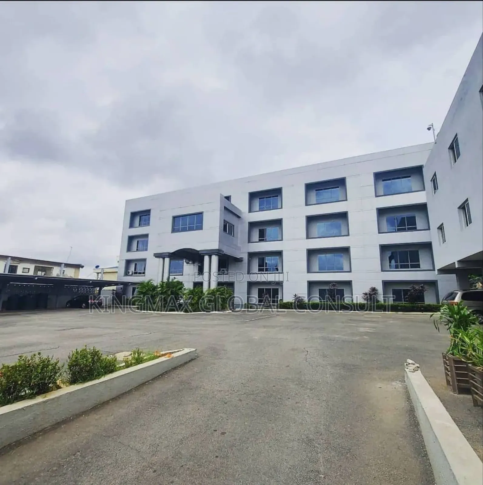 For Sale : Three (3) Floor Office Complex, Lettable Space
