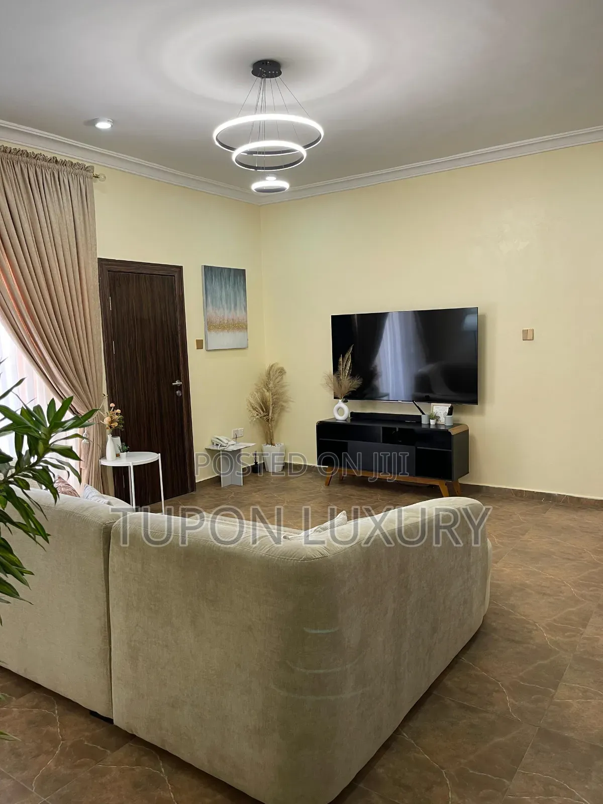 Cozy 2bedroom Apartment in Katampe
