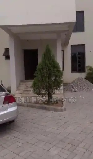 4bdrm Townhouse/Terrace in Maitama for sale
