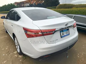 Toyota Avalon 2014 White