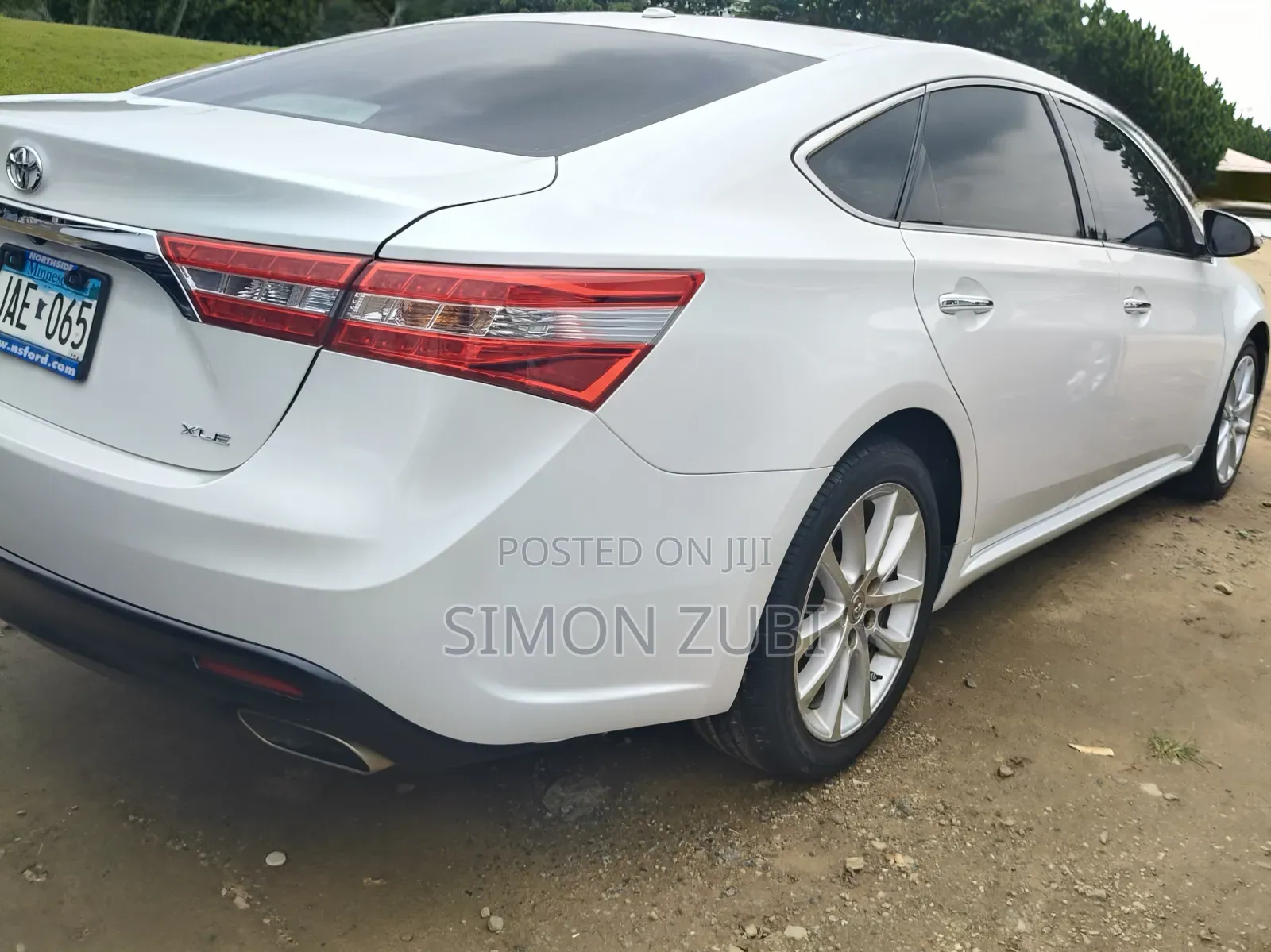 Toyota Avalon 2014 White