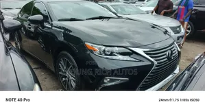 Lexus ES 2016 Black