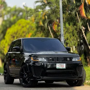 Land Rover Range Rover Sport SVR 4x4 (5.0L 8cyl 8A) 2016 Black