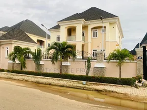 5bdrm Duplex in Efab Metropolis, Karsana for sale