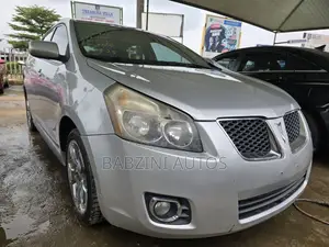 Pontiac Vibe 2.4 4WD 2009 Silver