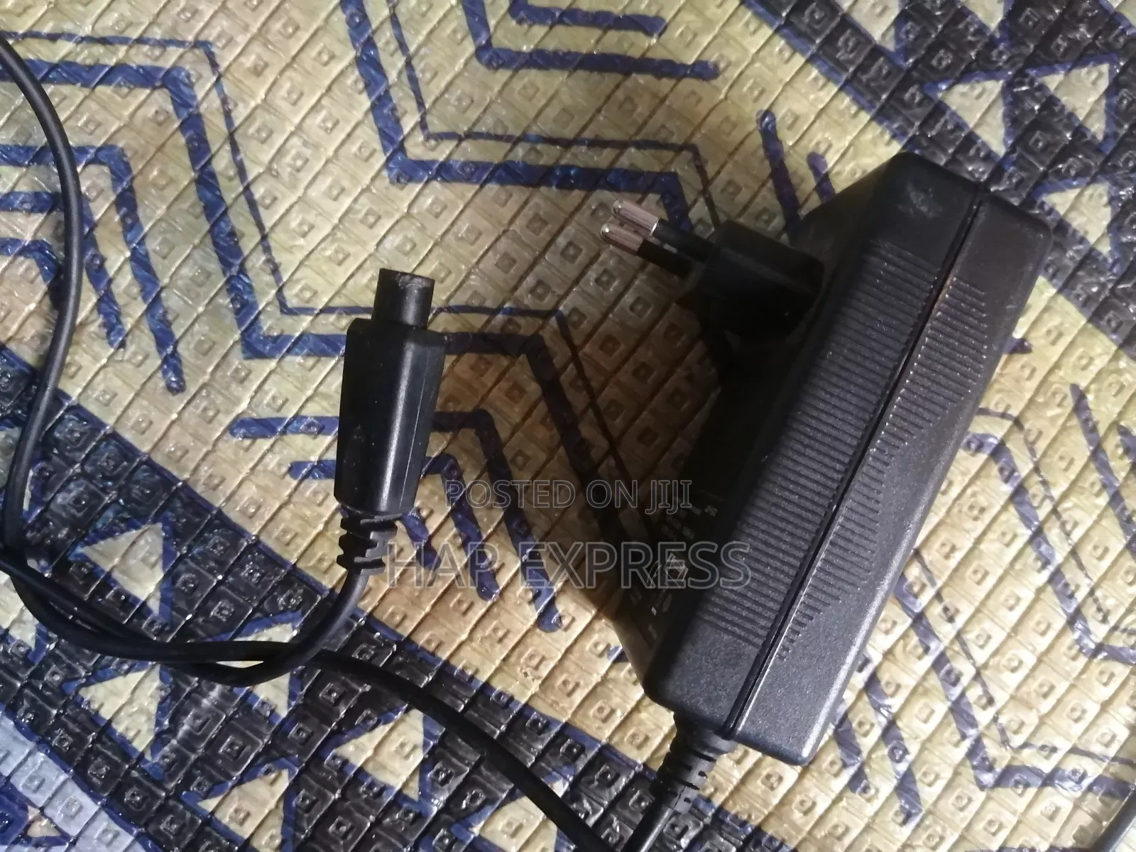 Hoverboard Charger 42v 1a