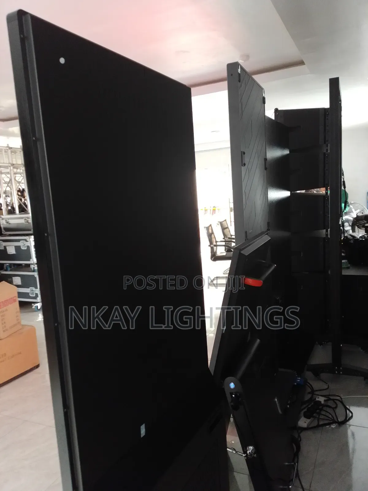 64" Ground Standing Full LCD Screen