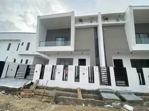4bdrm Duplex in Addo Road, Ajah for sale