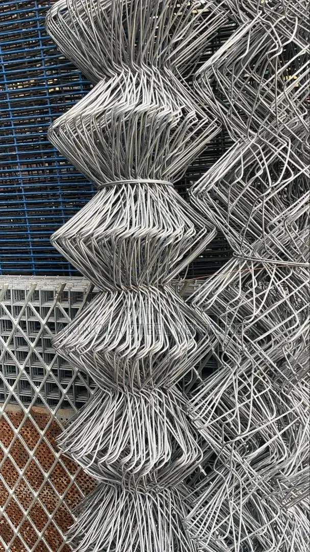 Galvanize Chain Link 6ft by 10mtrs Security Wire
