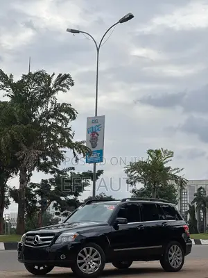 Mercedes-Benz GLK-Class 350 2010 Black
