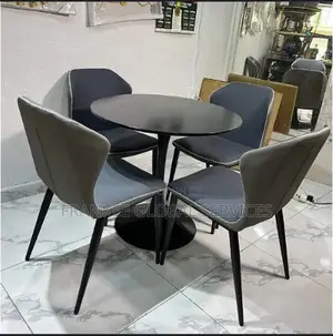 Quality Dining Table Set.