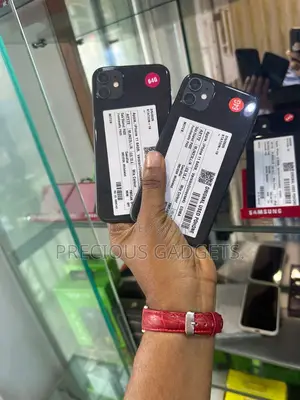 Apple iPhone 11 64 GB