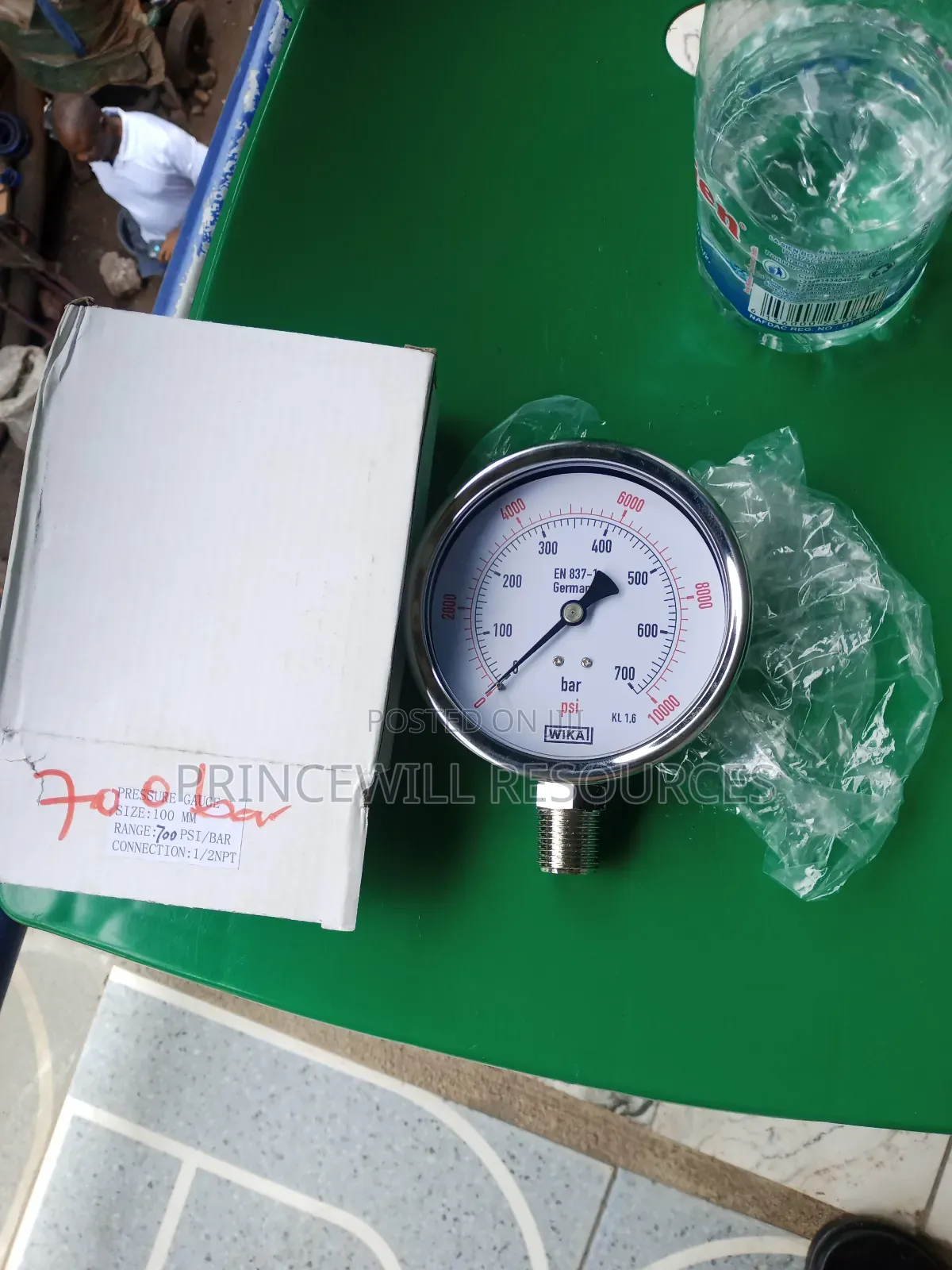 Pressure Gauge for Your Regulators