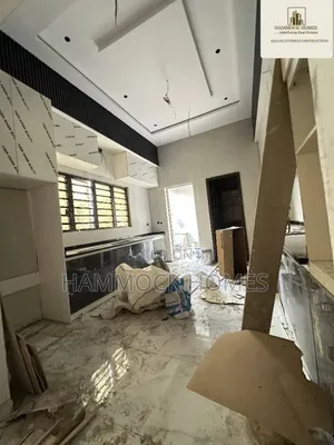 3bdrm Bungalow in Ile-Tuntun Estate, Jericho for sale