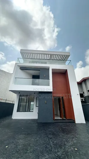 5bdrm Duplex in Lekki Phase 1 for sale