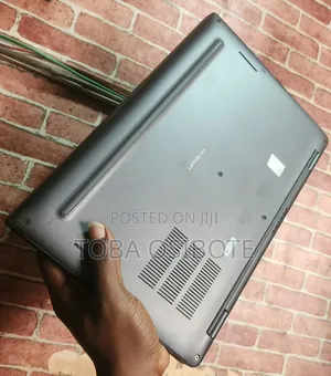 Laptop Dell Latitude 7420 16GB Intel Core i5 SSD 256GB