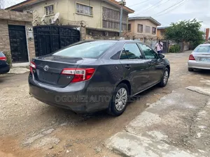 Toyota Camry L 4dr Sedan (2.5L 4cyl 6A) 2012 Gray