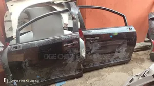 Toyota Door Venza 2010