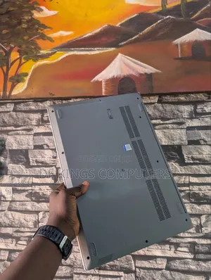Laptop Lenovo IdeaPad 300 8GB Intel Core i3 SSD 256GB