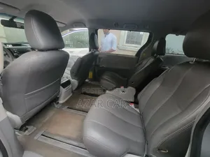 Toyota Sienna Limited AWD 7-Passenger 2013 Gray