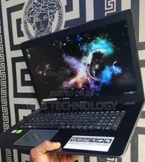 Laptop Acer Aspire E5-774 8GB Intel Core I5 HDD+SSD 1T