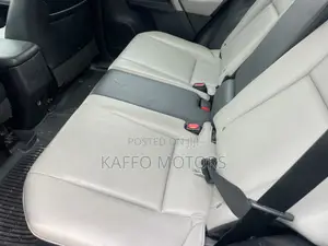 Toyota RAV4 XLE AWD (2.5L 4cyl 6A) 2016 Black