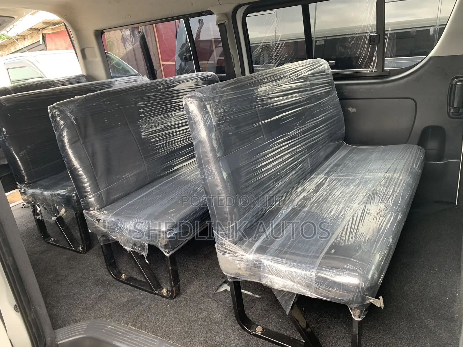 Toyota HiAce 2013 White