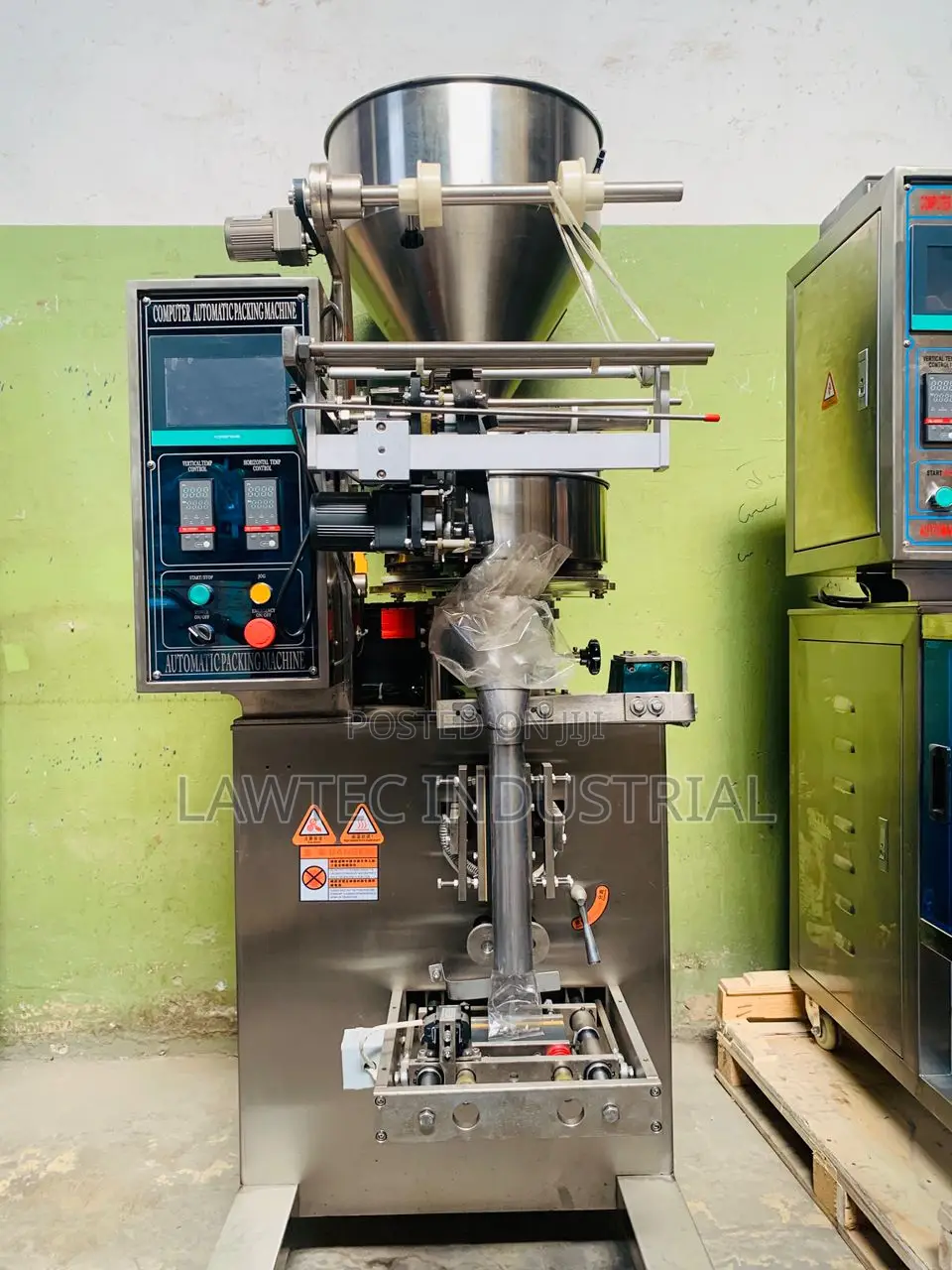 Chinchin/Peanut Packaging Machine
