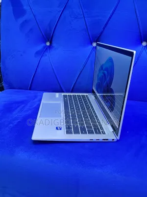 Laptop HP EliteBook 830 G8 32GB Intel Core i7 SSD 512GB