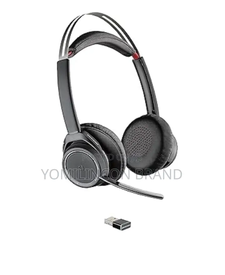 Poly Voyager Focus Uc With Charge Stand