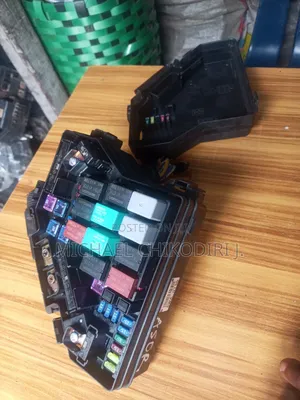 Engine Fuse Box For Honda Cr-v 2008