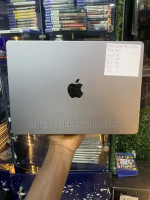 Laptop Apple MacBook Pro 2020 M1 16GB Apple M1 Pro SSD 1T
