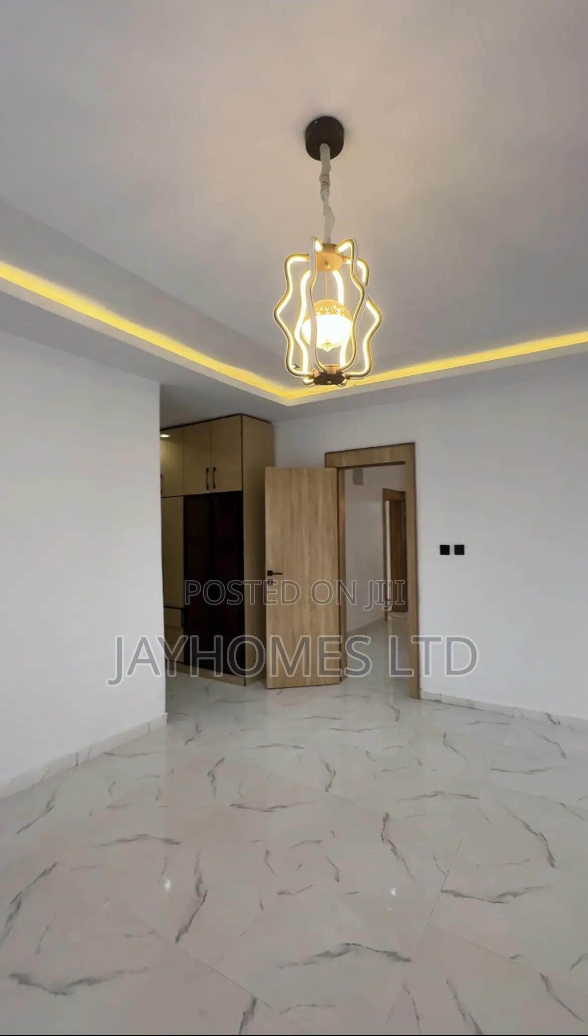 Super Luxury 5 Bedroom Duplex With Swimming Pool for Sale in Asaba