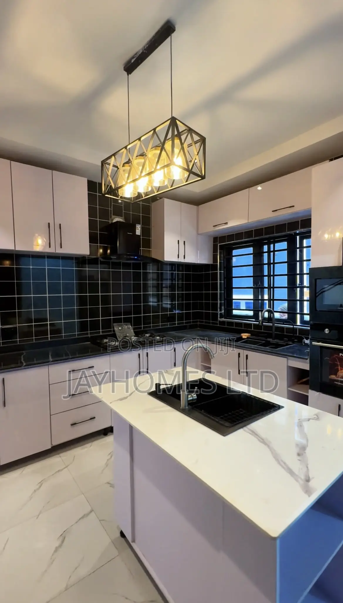 Super Luxury 5 Bedroom Duplex With Swimming Pool for Sale in Asaba