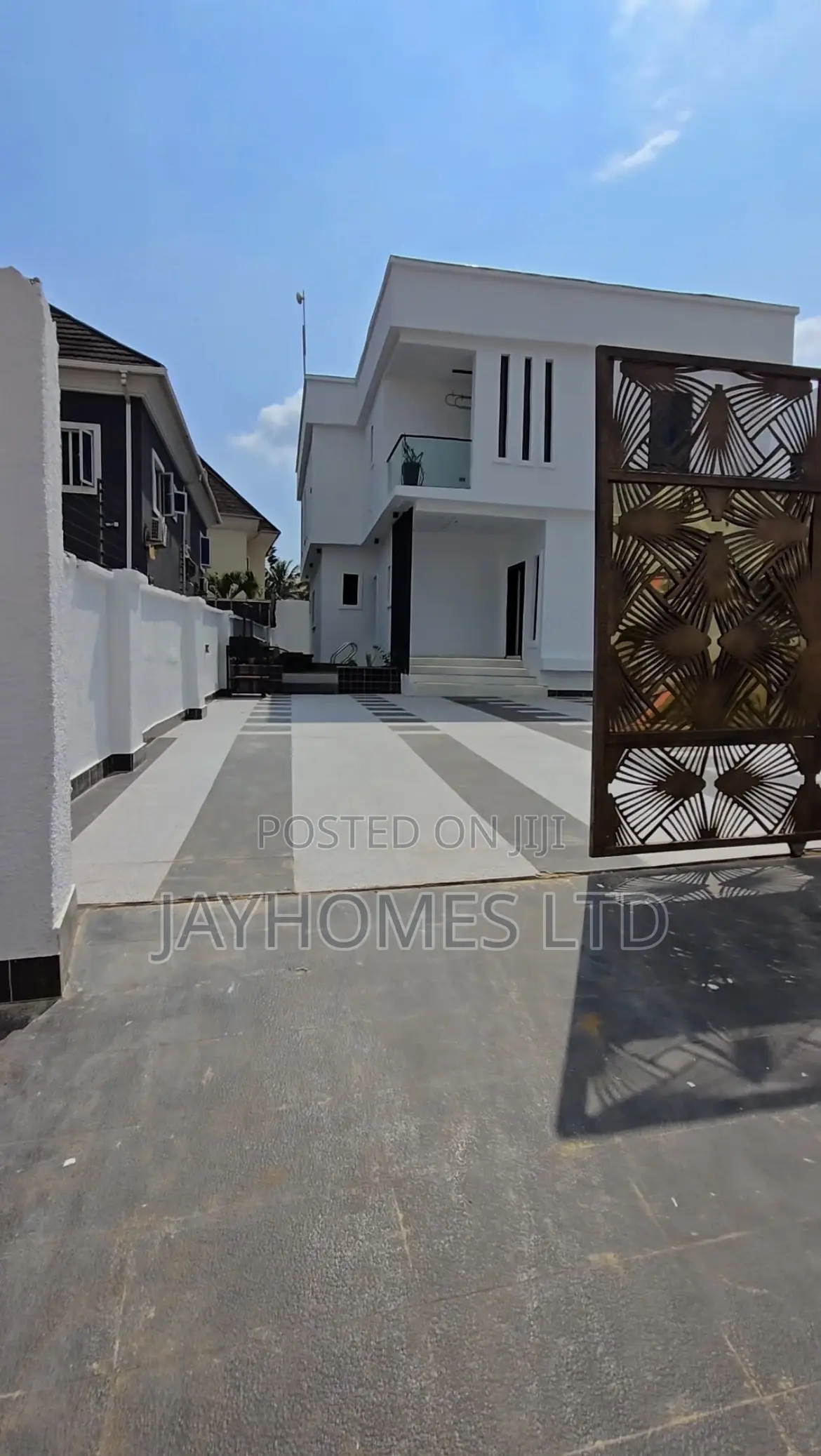 Super Luxury 5 Bedroom Duplex With Swimming Pool for Sale in Asaba