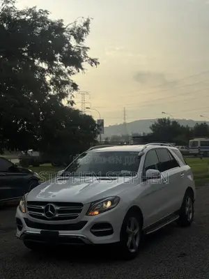 Mercedes-Benz GLE-Class 2016 White