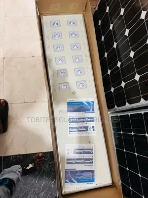 100w Cworth All in One Solar Light