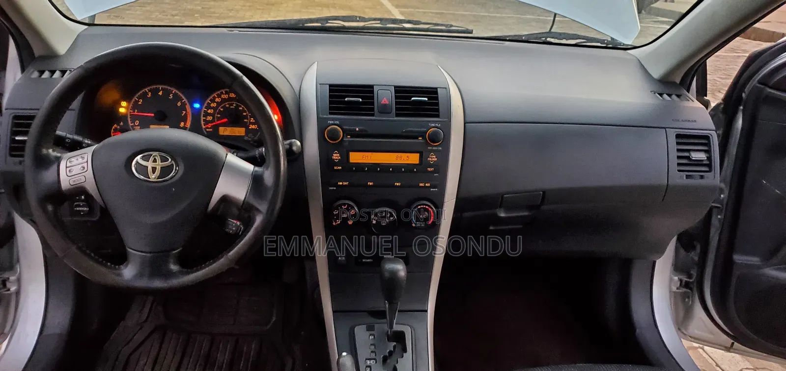 Toyota Corolla 2009 Silver