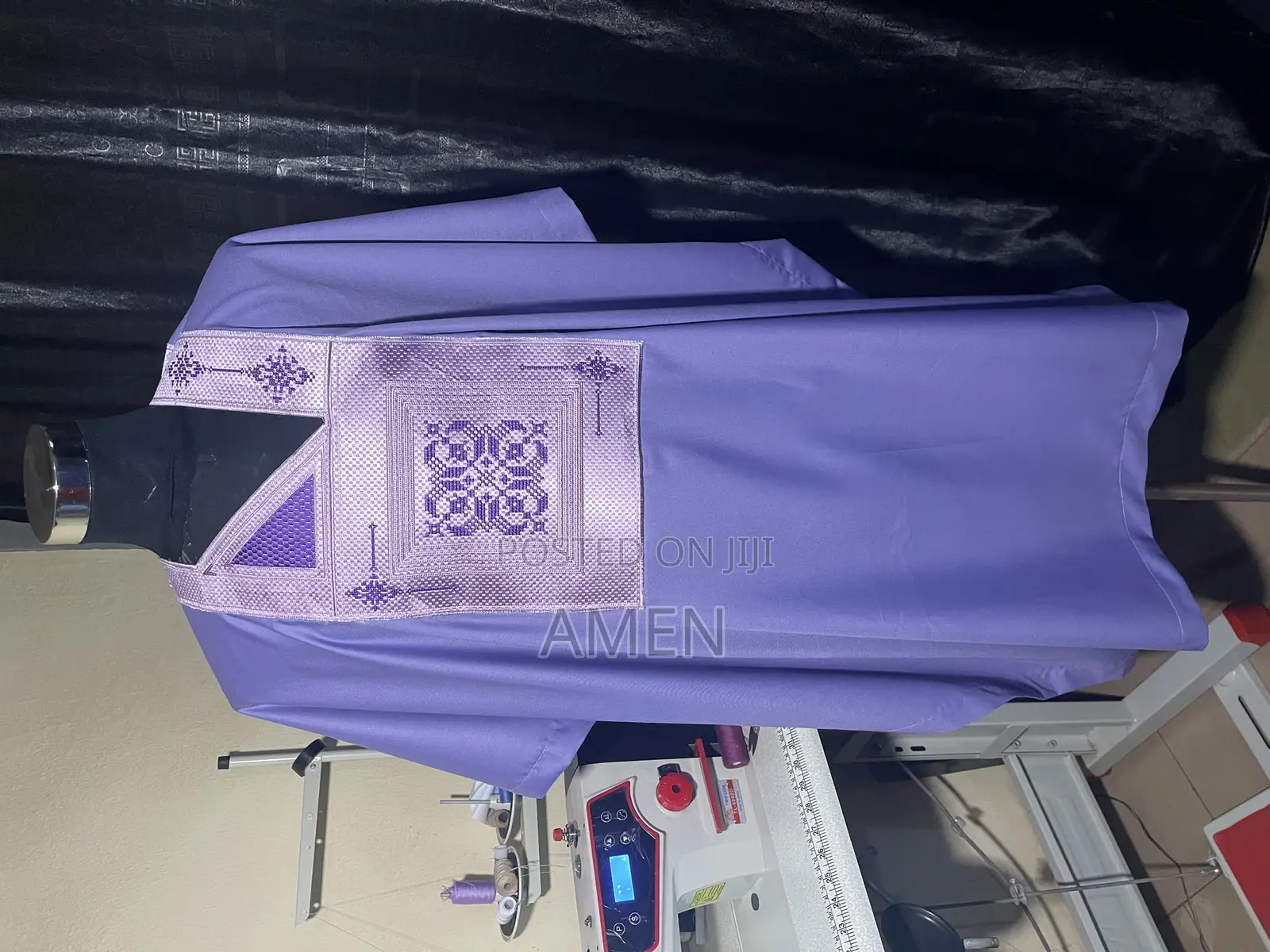 Male Senator Wears