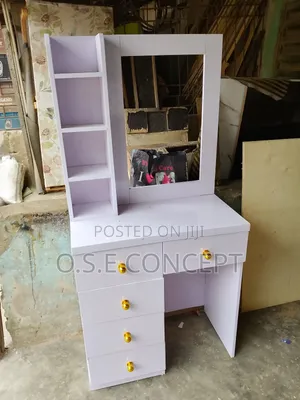 White Mini Dressing Mirror With Mirror