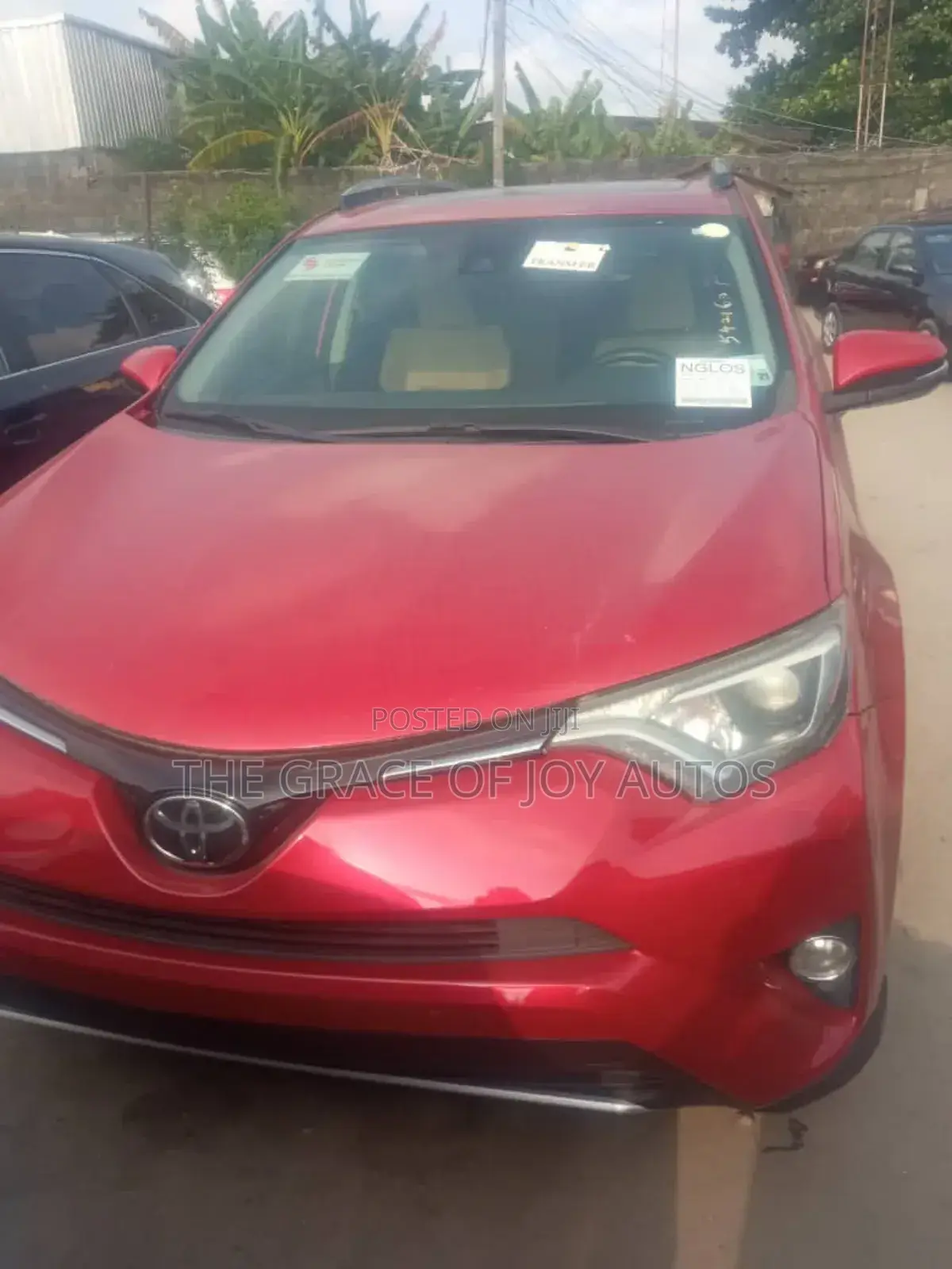 Toyota RAV4 2015 Red