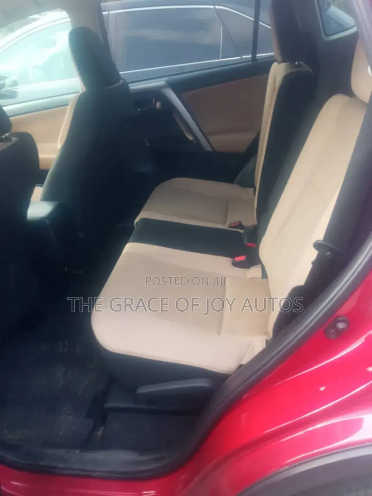 Toyota RAV4 2015 Red