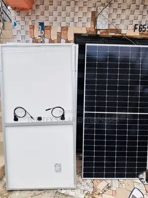 700w Canadian Solar Panels