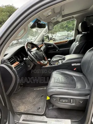 Lexus LX 570 AWD 2018 Gray