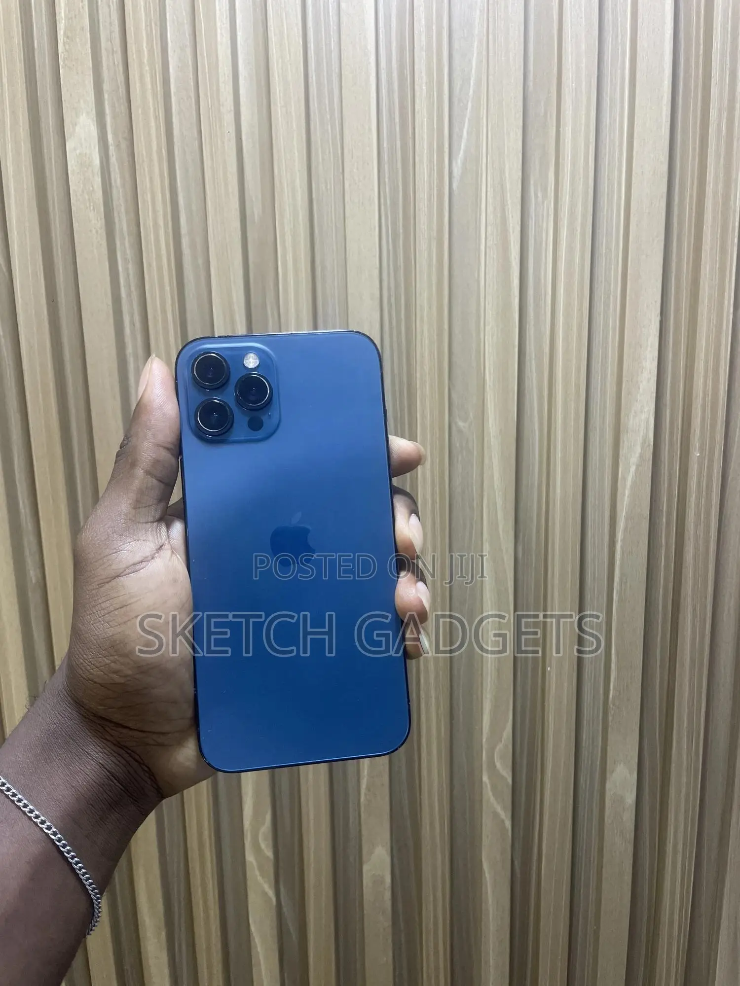 Apple iPhone 12 Pro Max 128 GB Blue in Ikeja Mobile Phones, Sketch